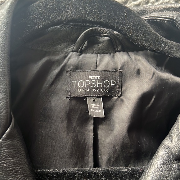 Topshop black faux leather jacket - Picture 2 of 4